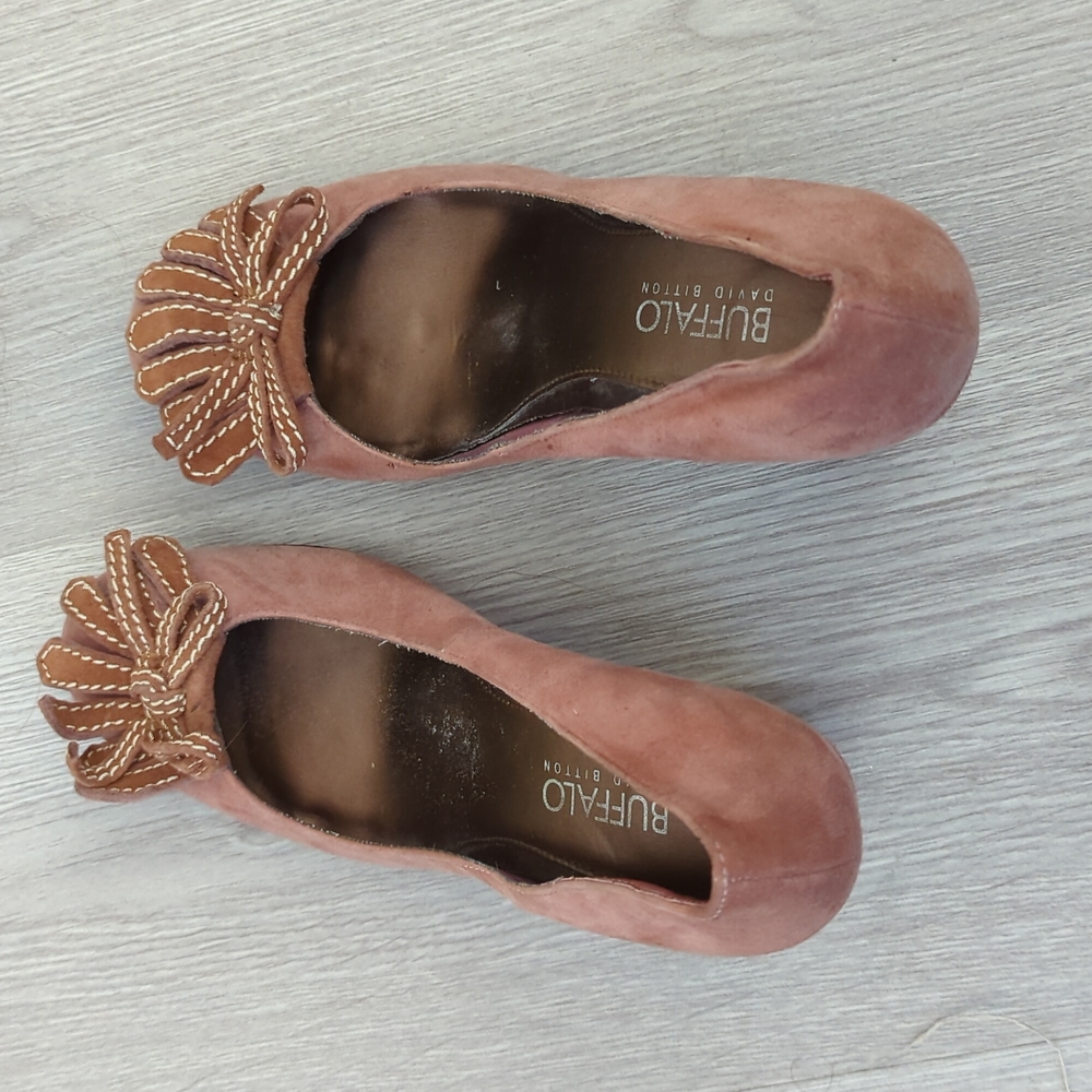 David Britton Buffalo platform high heels. Dusty Rose